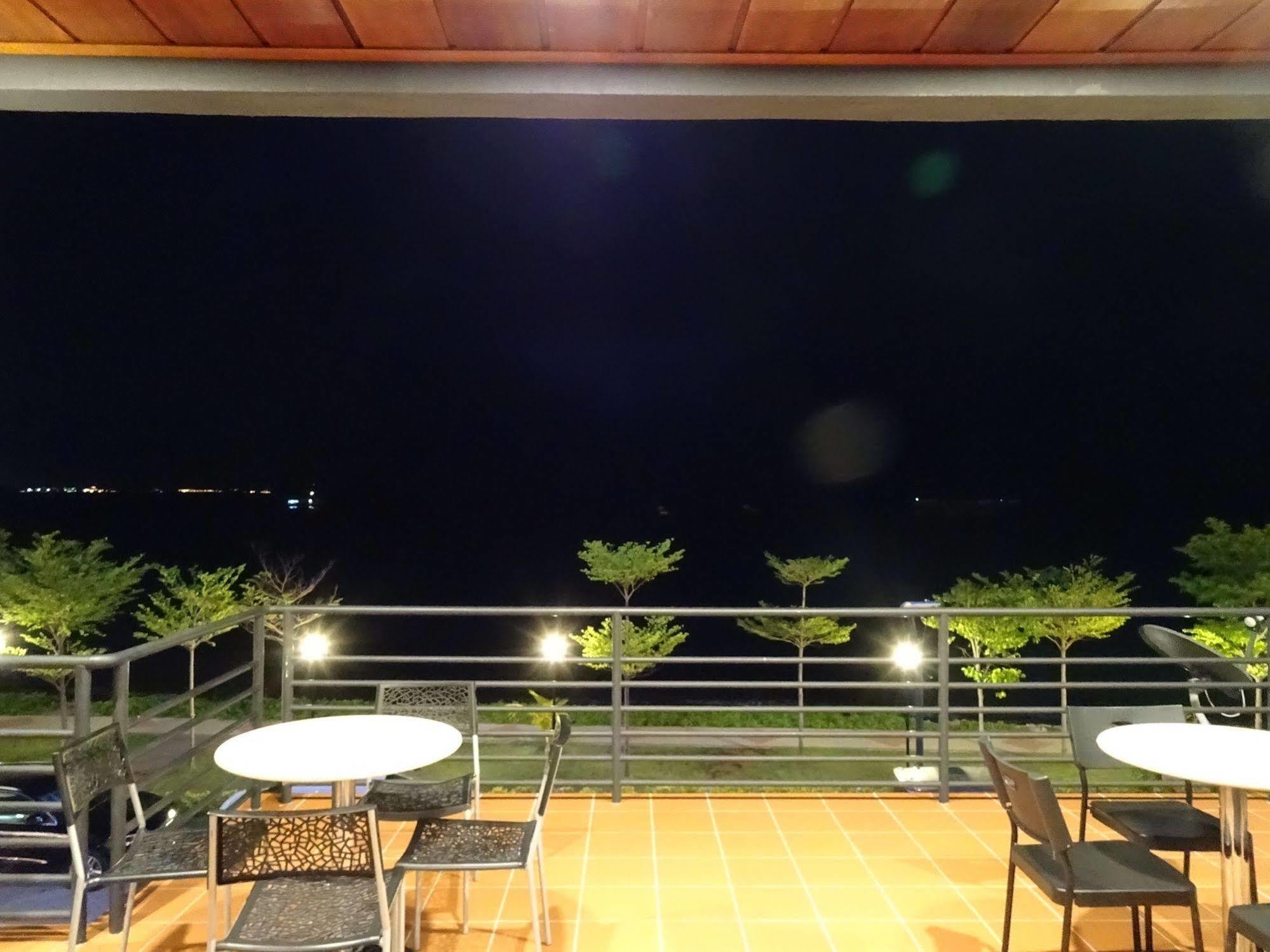 Bayfront Hotel Port Dickson Luaran gambar